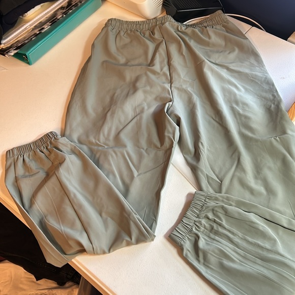 NWT Halara joggers - Picture 6 of 6